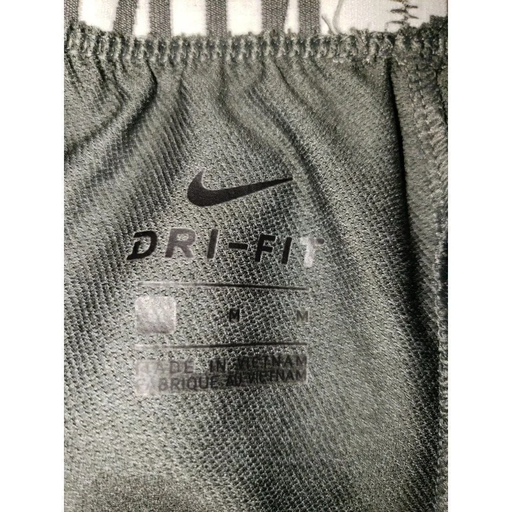 Nike Girls' Dry Trophy 6" Shorts Athletic Activewear Medium NWOT - Picture 7 of 7